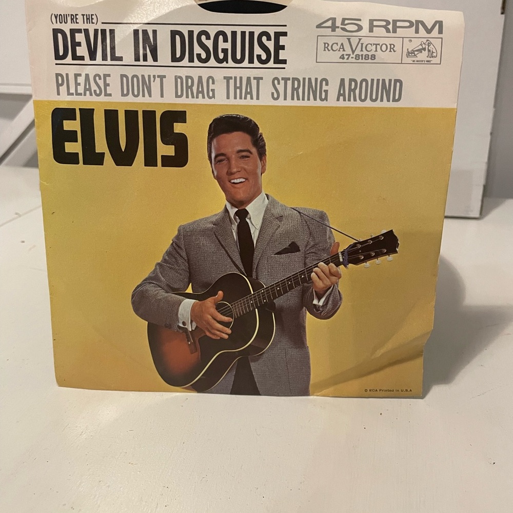 Elvis Presley 45RPM devil in disguise, please don’t drag that string around